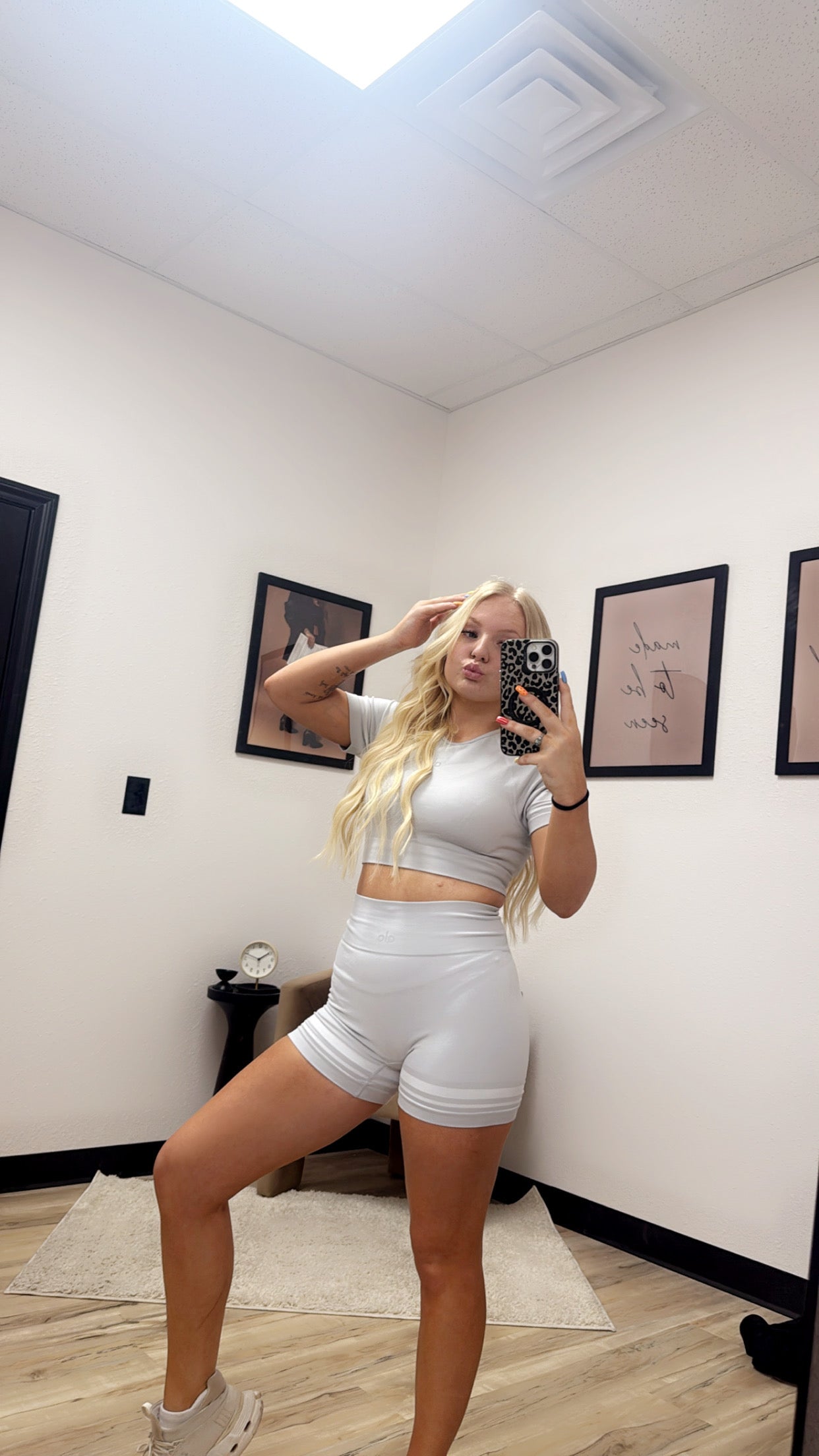 A.L.O cap sleeve set